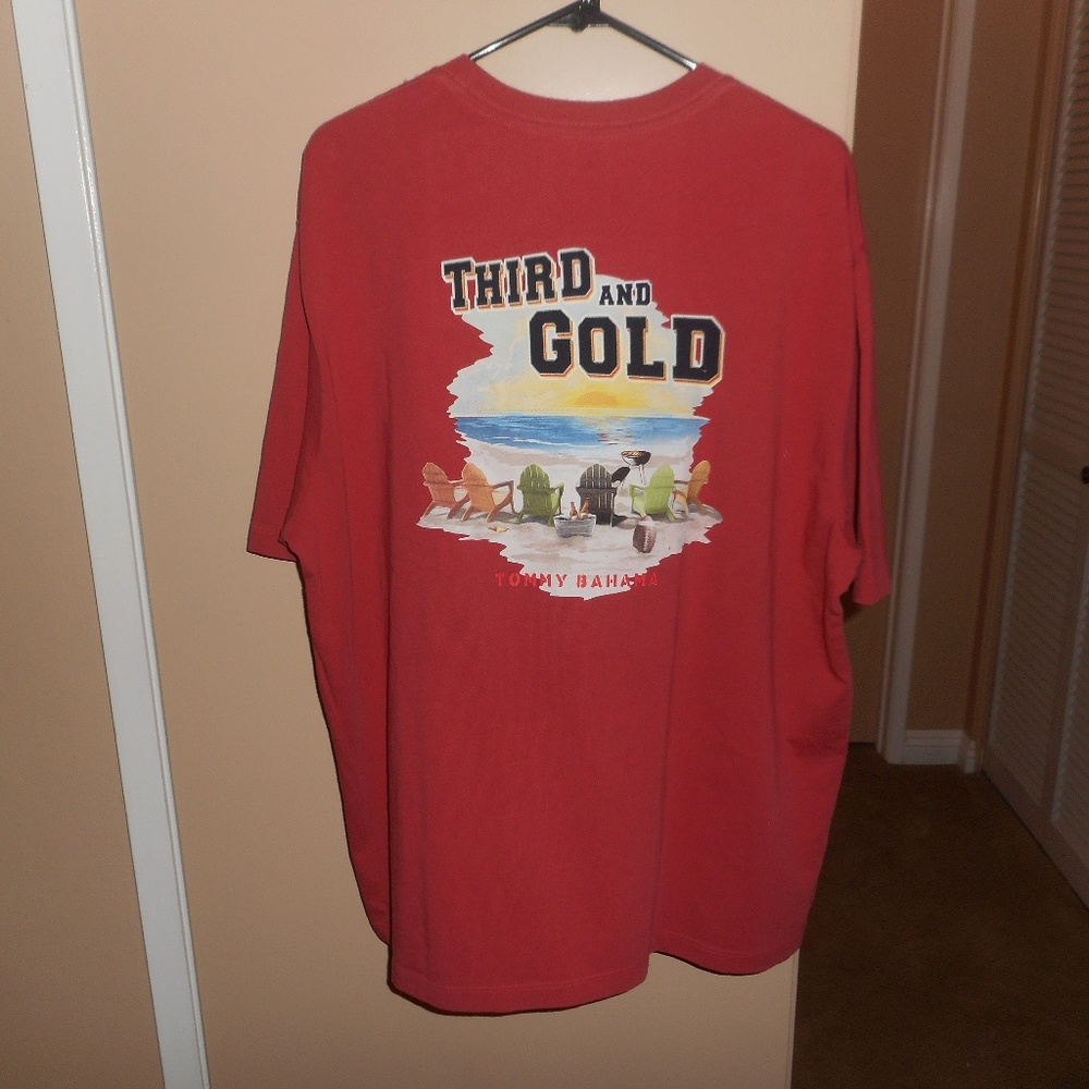Tommy Bahama "Third & Gold" T-Shirt XL NWOT